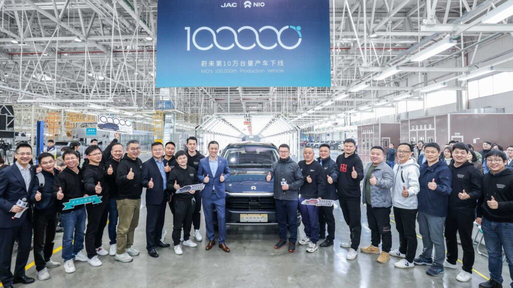 100000 Cars Produced