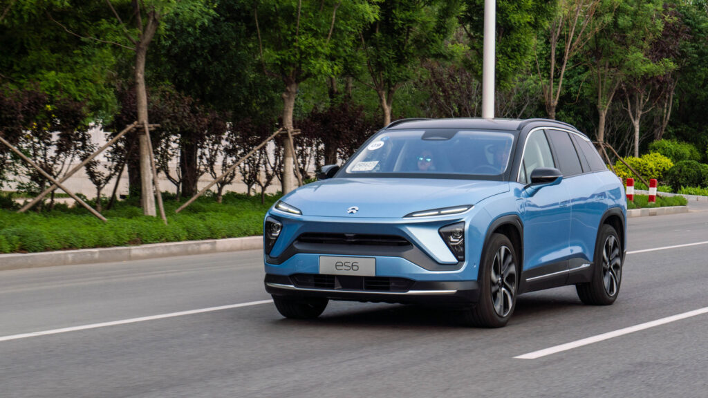 NIO ES6